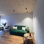 Seeglueck Rosenhof - Naturnah Wohnen Im Holz100-vollholzhaus Mit Whirlpool Und Garten *
