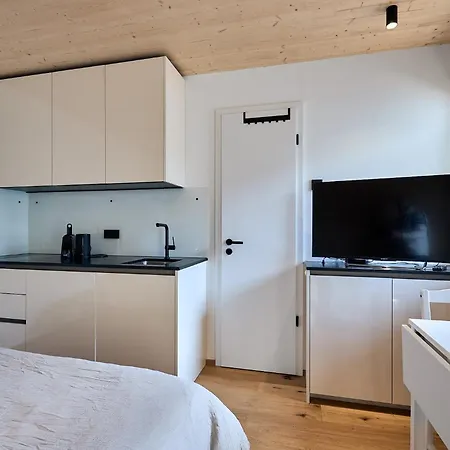 Seeglueck Rosenhof - Naturnah Wohnen Im Holz100-vollholzhaus Mit Whirlpool Und Garten 아파트