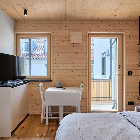 Seeglueck Rosenhof - Naturnah Wohnen Im Holz100-vollholzhaus Mit Whirlpool Und Garten *