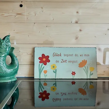 Seeglueck Rosenhof - Naturnah Wohnen Im Holz100-vollholzhaus Mit Whirlpool Und Garten 아파트 콘스탄츠