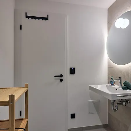 Seeglueck Rosenhof - Naturnah Wohnen Im Holz100-vollholzhaus Mit Whirlpool Und Garten 아파트