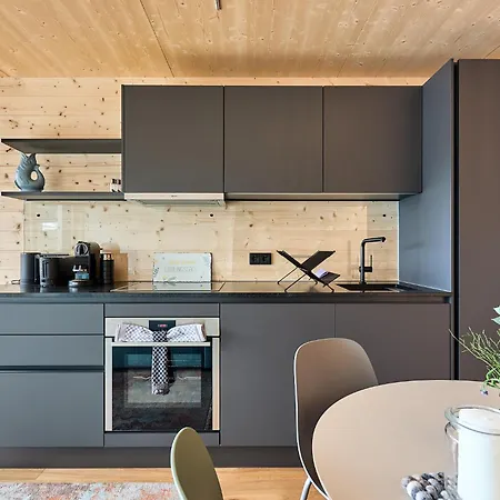 Apartman Seeglueck Rosenhof - Naturnah Wohnen Im Holz100-vollholzhaus Mit Whirlpool Und Garten Konstanz