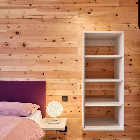 Seeglueck Rosenhof - Naturnah Wohnen Im Holz100-vollholzhaus Mit Whirlpool Und Garten *