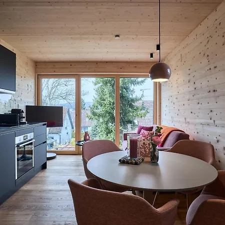 Seeglueck Rosenhof - Naturnah Wohnen Im Holz100-vollholzhaus Mit Whirlpool Und Garten Kostnice