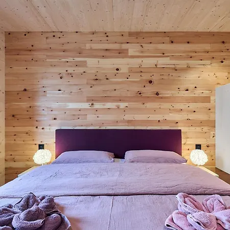Seeglueck Rosenhof - Naturnah Wohnen Im Holz100-vollholzhaus Mit Whirlpool Und Garten Apartmán Kostnice