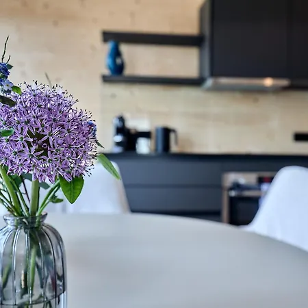 Seeglueck Rosenhof - Naturnah Wohnen Im Holz100-vollholzhaus Mit Whirlpool Und Garten Apartmán Kostnice