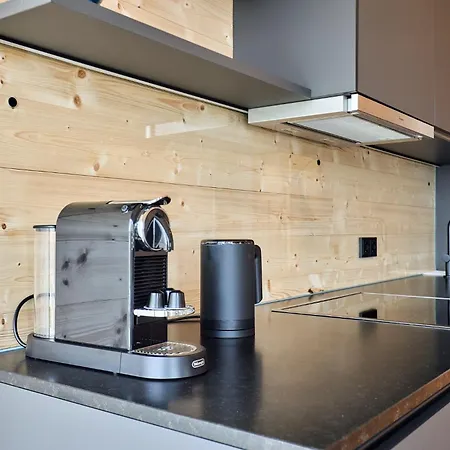Seeglueck Rosenhof - Naturnah Wohnen Im Holz100-vollholzhaus Mit Whirlpool Und Garten * Kostnice