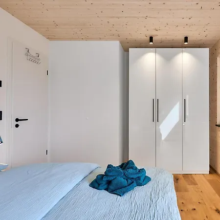 Seeglueck Rosenhof - Naturnah Wohnen Im Holz100-vollholzhaus Mit Whirlpool Und Garten شقة *