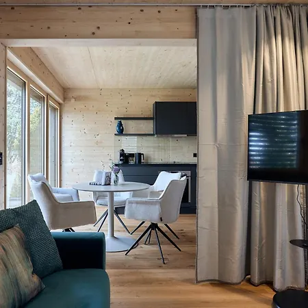 Seeglueck Rosenhof - Naturnah Wohnen Im Holz100-vollholzhaus Mit Whirlpool Und Garten Apartmán Kostnice