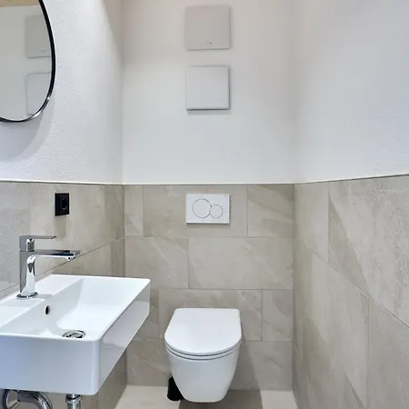 Apartmán Seeglueck Rosenhof - Naturnah Wohnen Im Holz100-vollholzhaus Mit Whirlpool Und Garten
