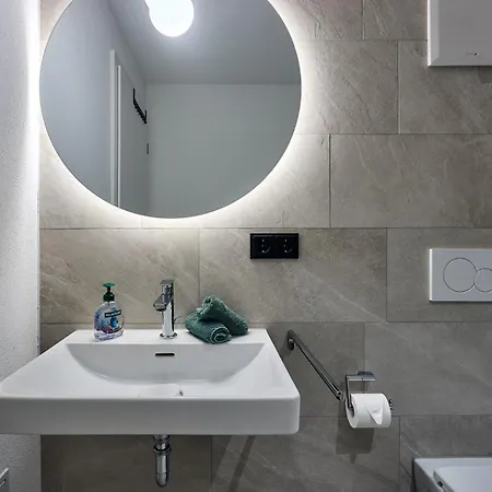 Apartmán Seeglueck Rosenhof - Naturnah Wohnen Im Holz100-vollholzhaus Mit Whirlpool Und Garten Kostnice