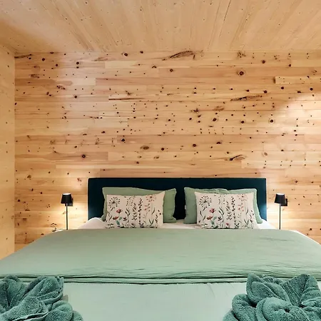 Seeglueck Rosenhof - Naturnah Wohnen Im Holz100-vollholzhaus Mit Whirlpool Und Garten Apartmán Kostnice